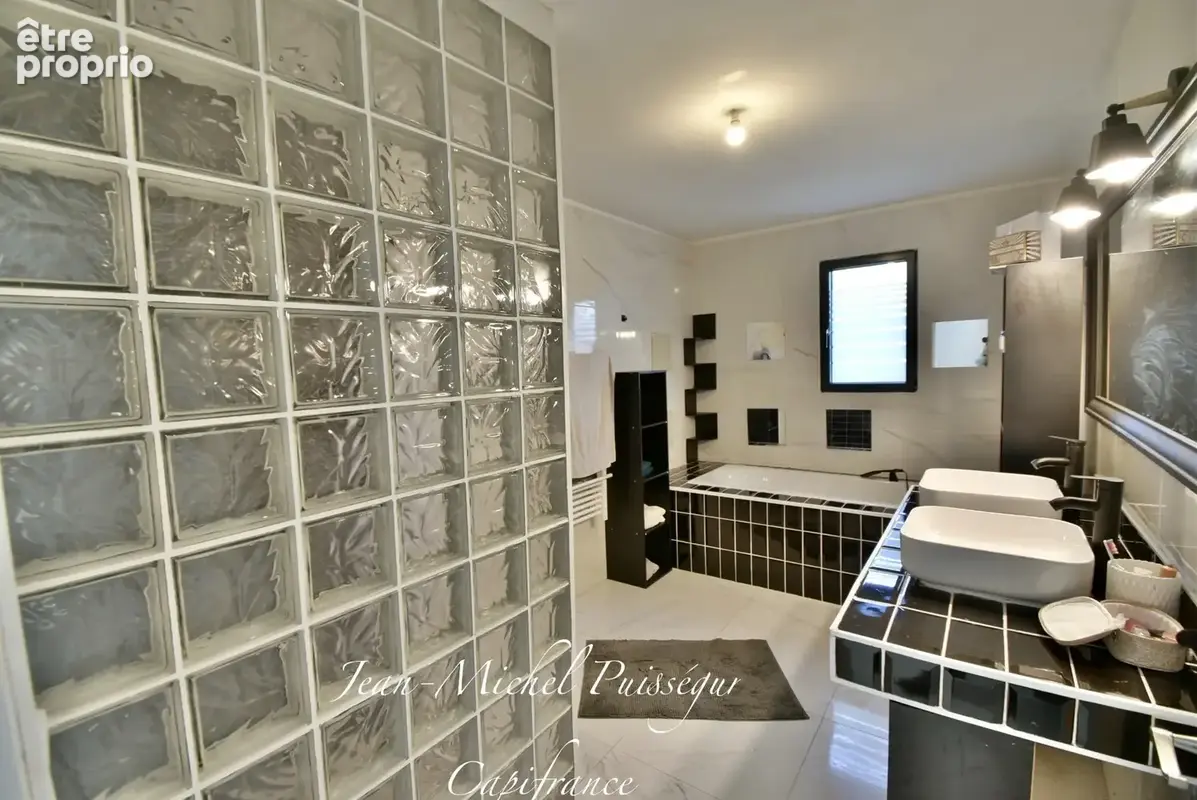 Maison à Vendre 140m2 5 pièces à LABARTHE INARD (31), Terrain 1900m2 - photo 8