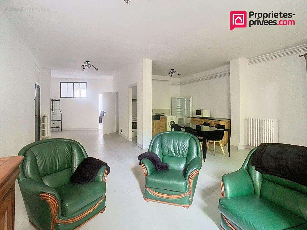 Appartement à GANGES