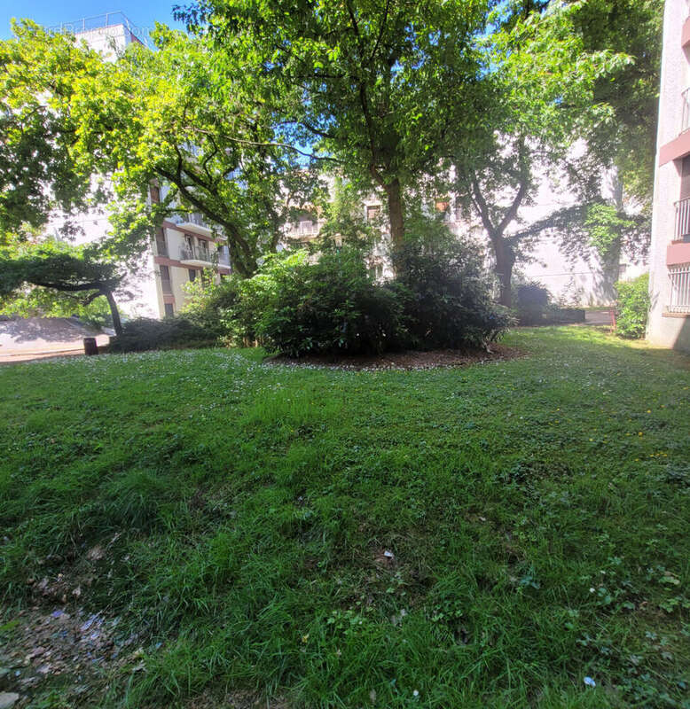 Appartement à LES ULIS