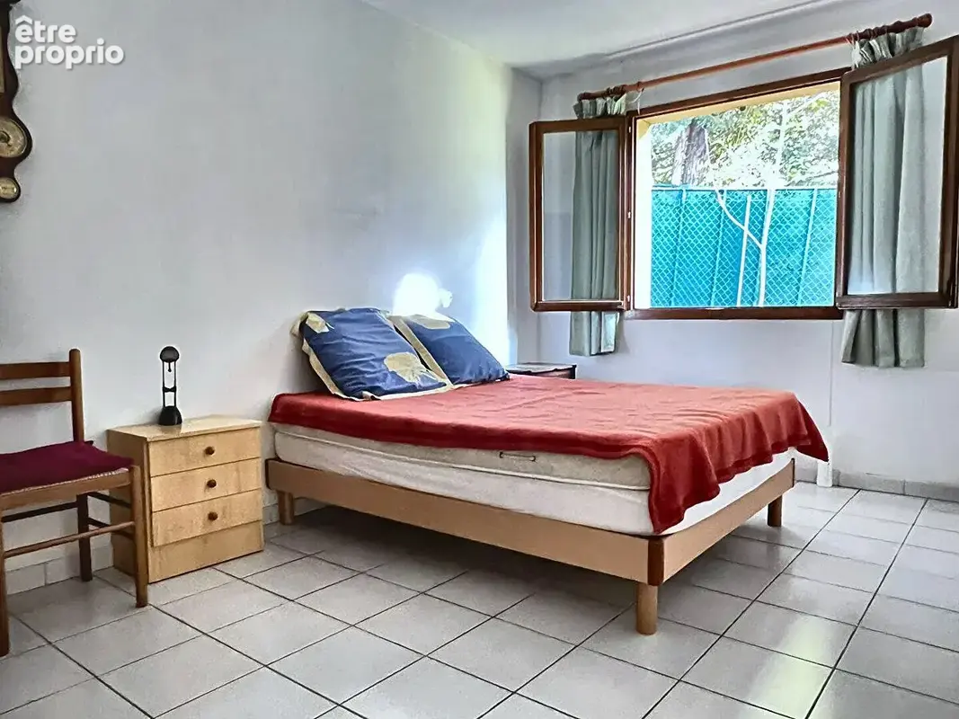 Maison de plain-pied + mezzanine à vendre à La Penne sur Huveaune - photo 11