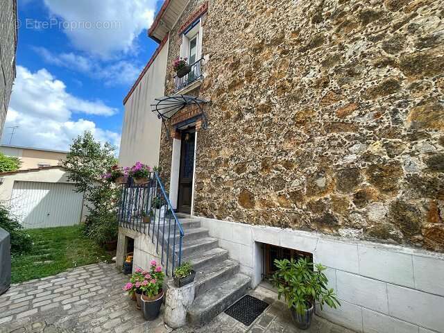 Maison à MAISONS-ALFORT