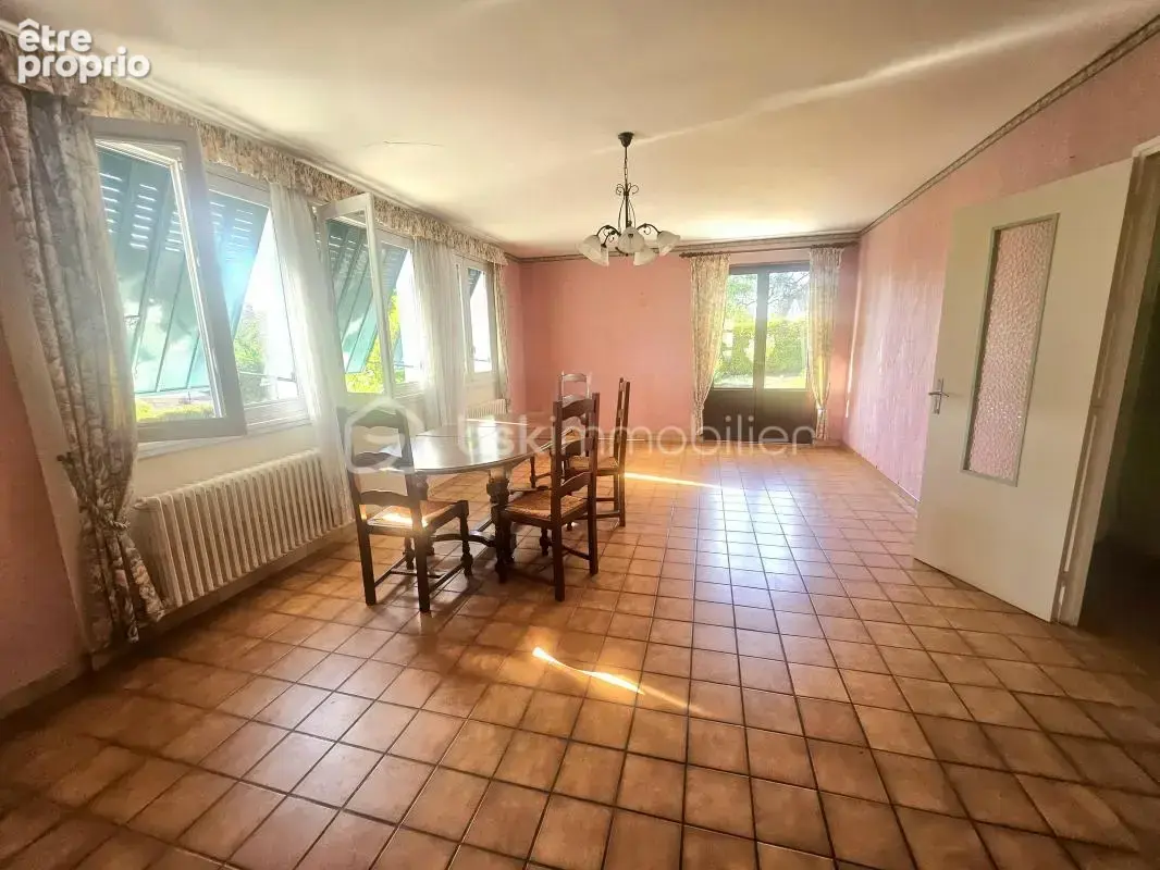 Maison 77 m² avec sous-sol total sur terrain de 1 330 m² — Breteuil (Proche centre) - photo 7