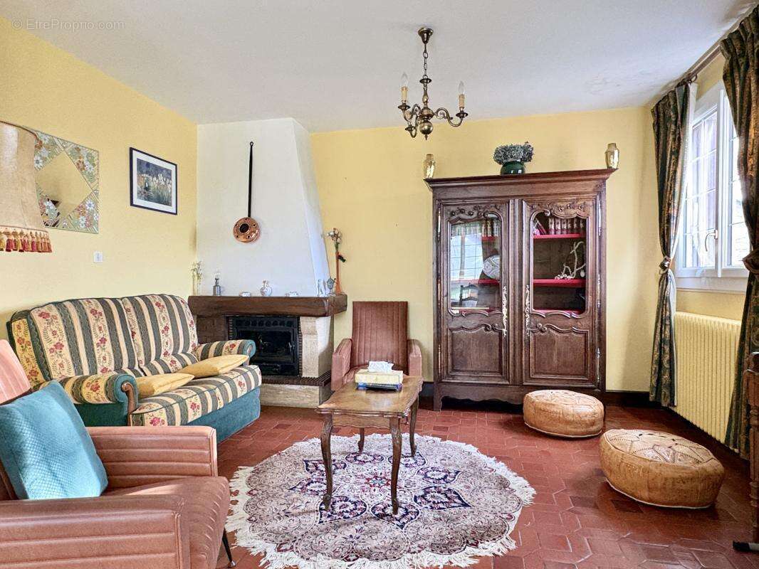 Maison à CERISY-LA-SALLE