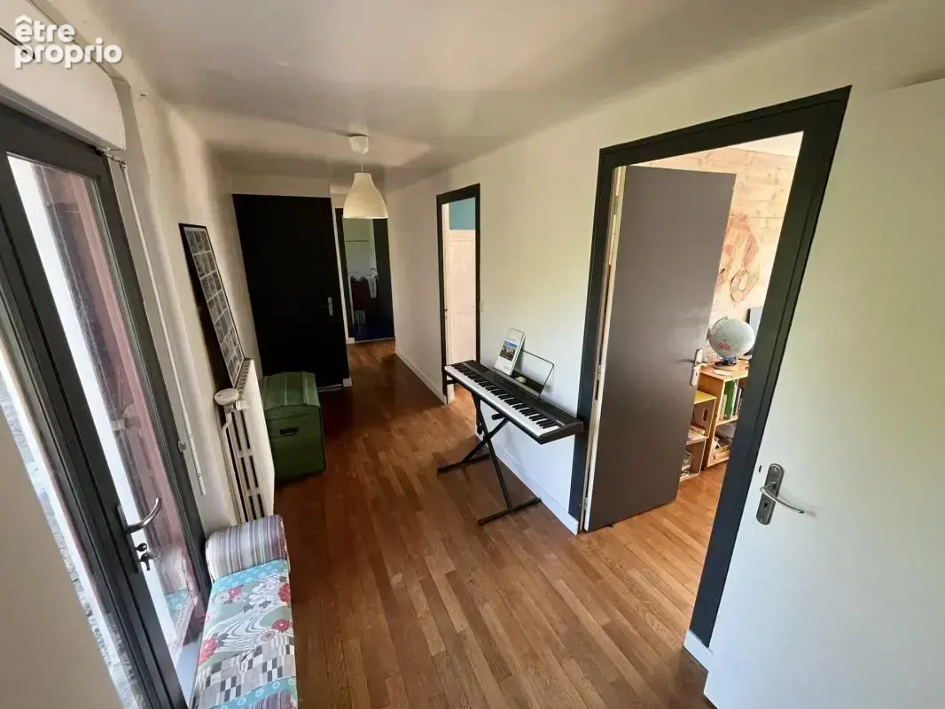Maison en pierre de 183m² avec 5 chambres et grande dépendance à plessé - photo 4