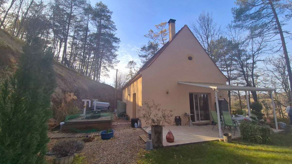 Maison à CAMPAGNE