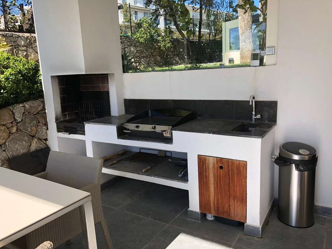 Exclusivité - Cap d'Antibes Gallice - 3P en rez-de-jardin surélevé  - Vue magnifique mer - photo 19