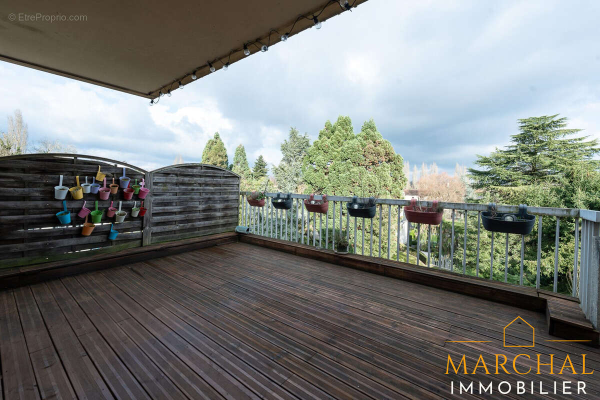 Appartement à LONGEVILLE-LES-METZ