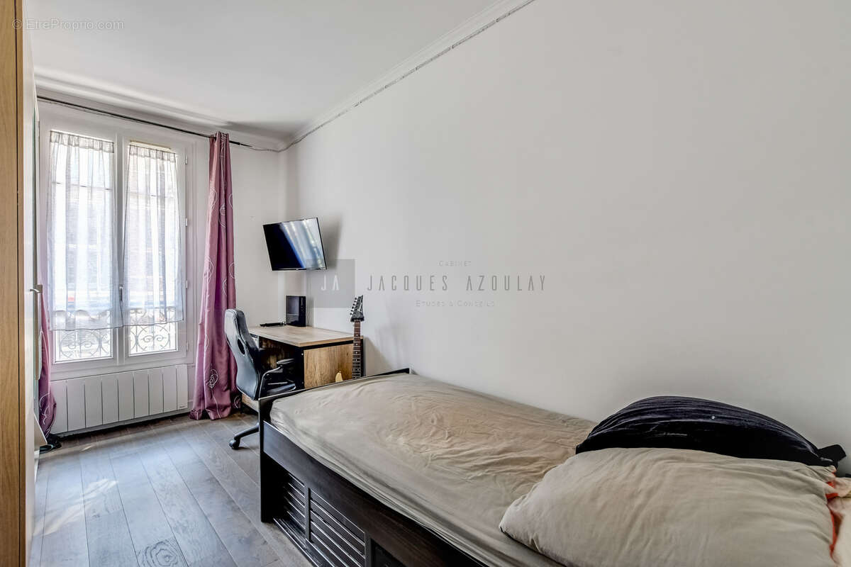 Appartement à PARIS-11E