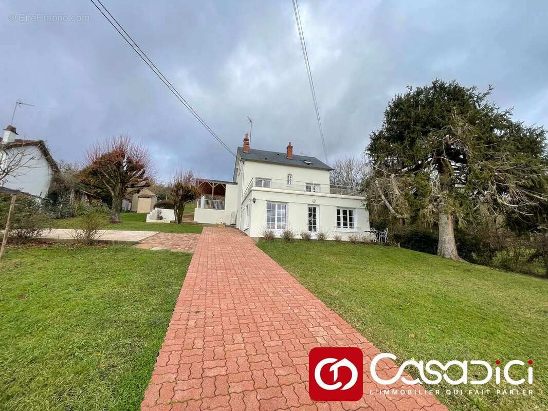 Maison à DECIZE