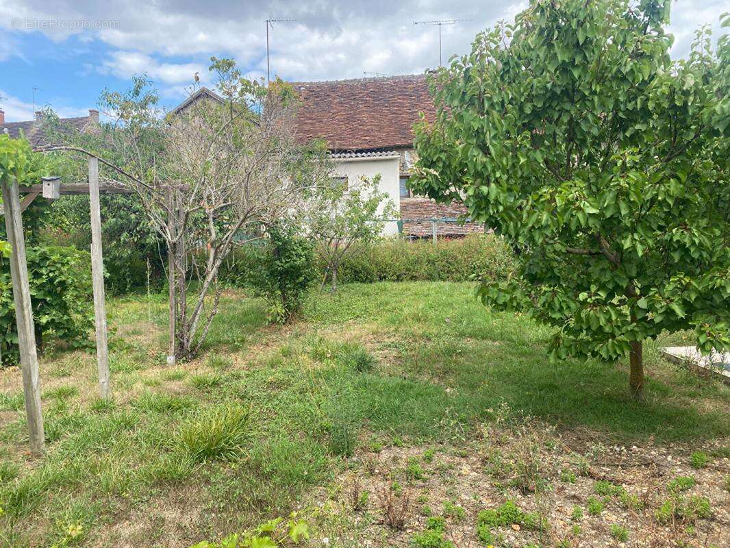 Maison Tournon Saint Pierre 4 pièce(s) 93 m2 - photo 13
