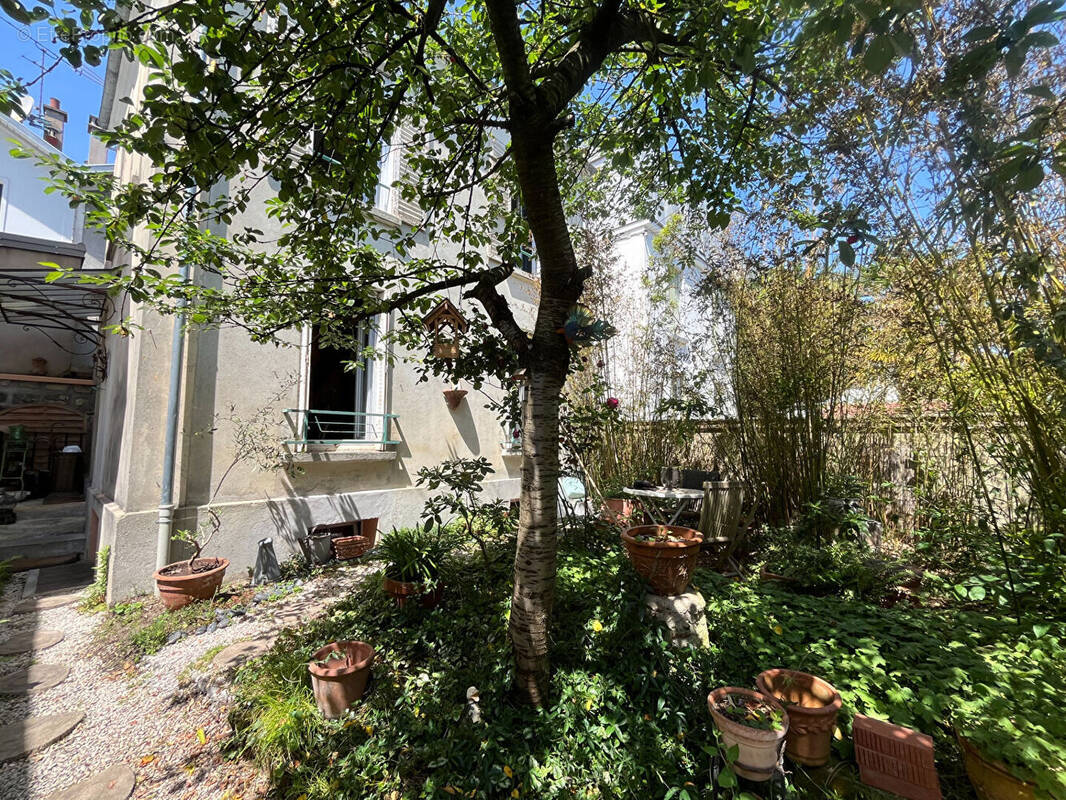 Maison à BOIS-COLOMBES