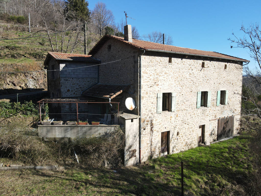 Maison à JUVINAS