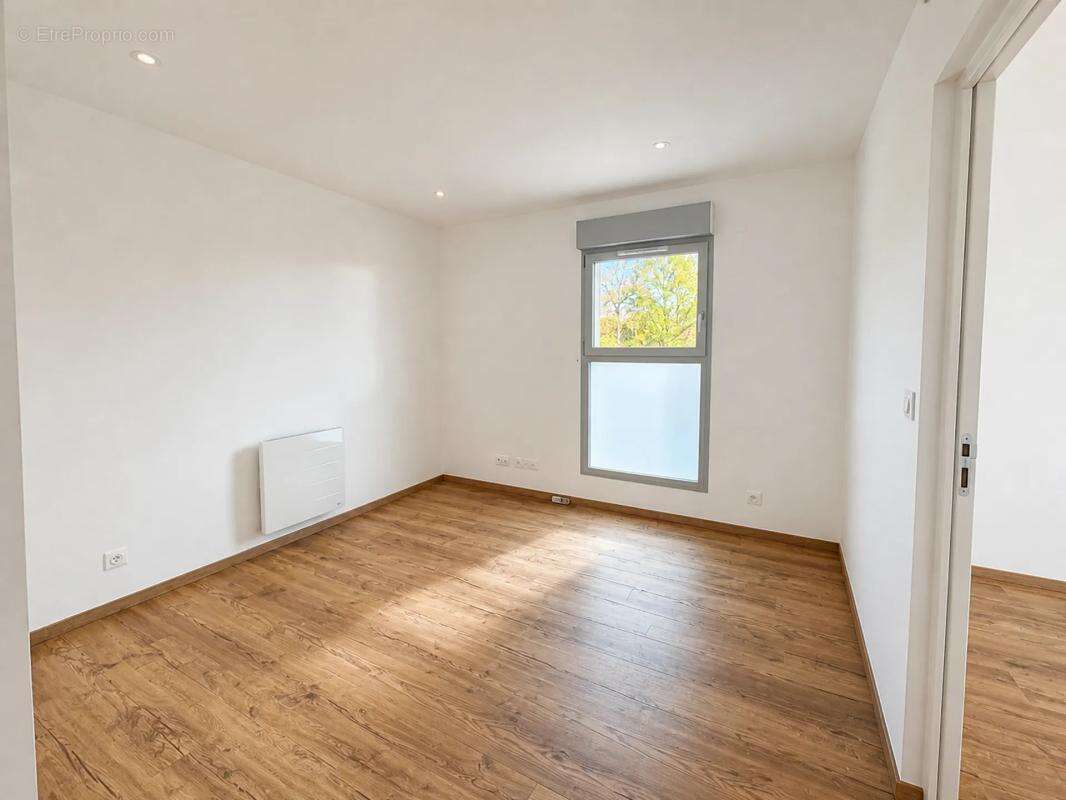 Maison de 5 pièces de 138 m² à Bois-le-Roi - photo 7