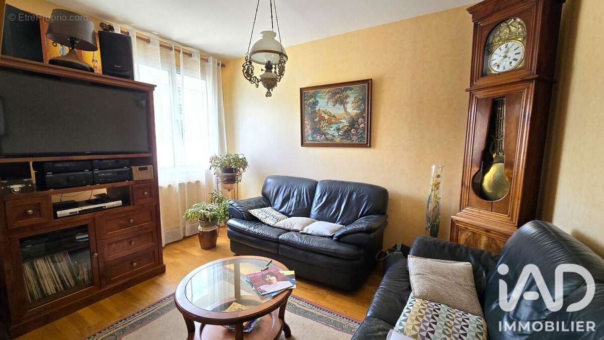 Maison 121 m² à Erce-Pres-Liffre  - photo 4