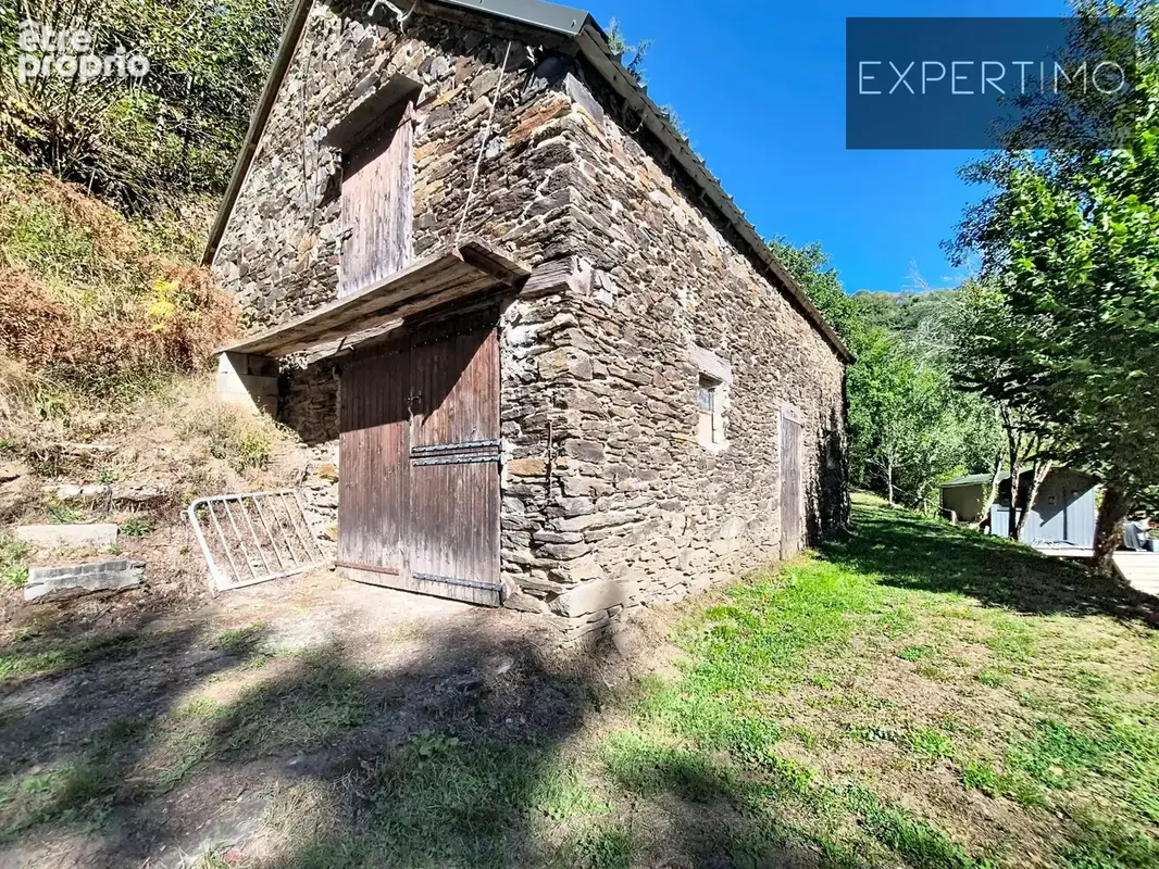Ancien moulin de caractère   environ 200 m2   22 hectares   dépendances   rivière   aveyron - photo 24
