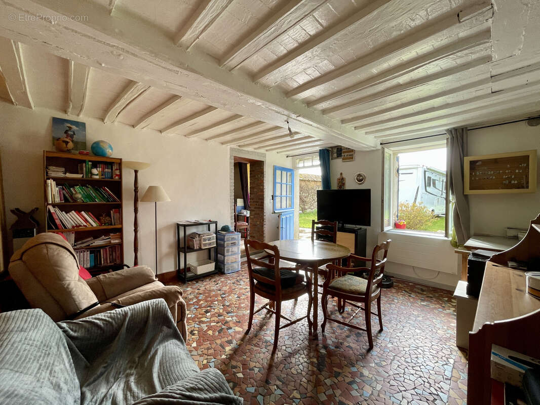 Maison à REUILLY