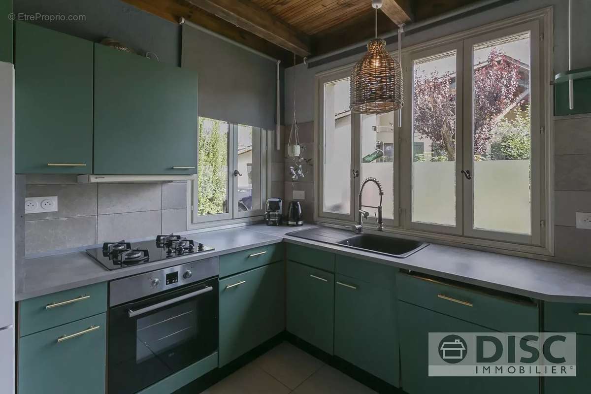 Maison à MONTFERMIER