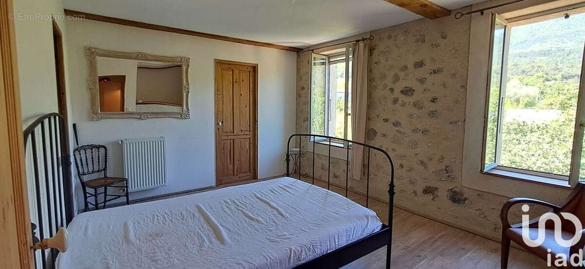 Photo 8 - Maison à RECOUBEAU-JANSAC