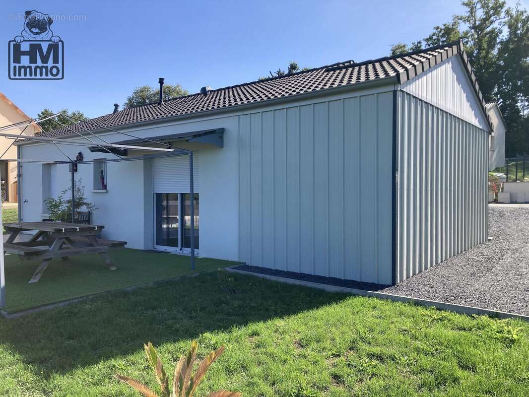 Maison à CONDAT-SUR-VIENNE