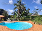 Maison à REMIRE-MONTJOLY