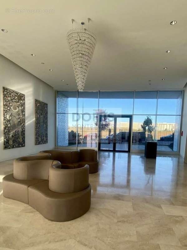 Appartement à LATTES