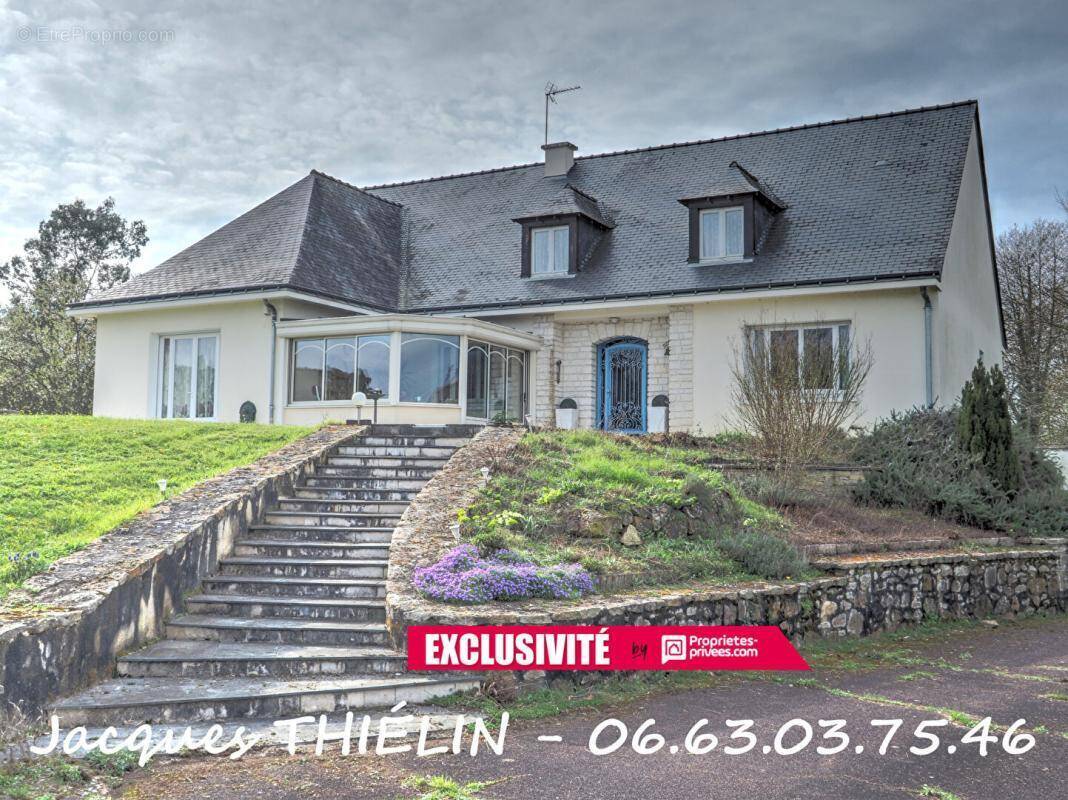 Maison à LONGUE-JUMELLES