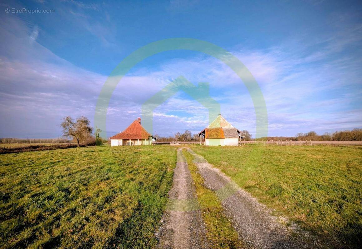 Maison à SAINT-GERMAIN-DU-BOIS