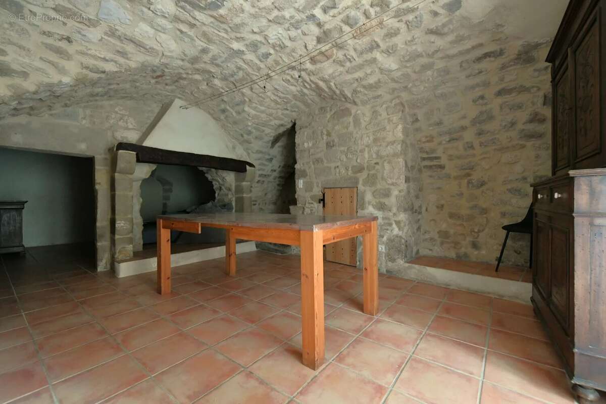 Appartement à UZES