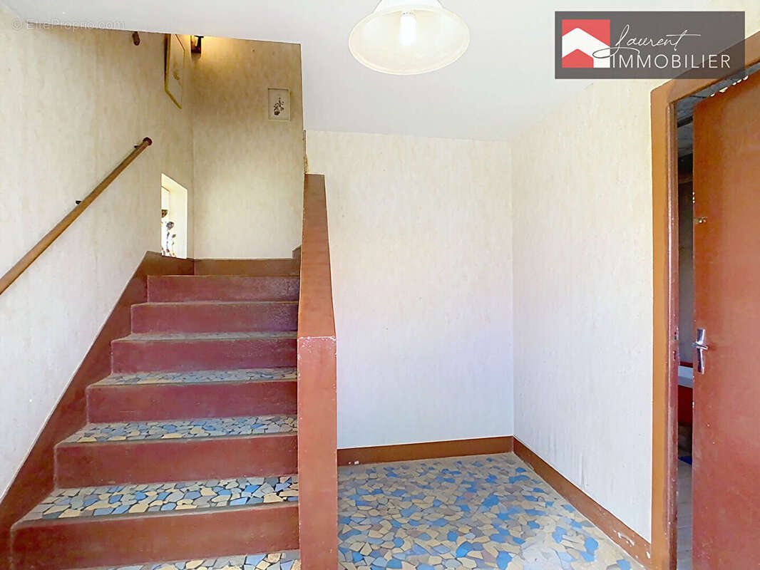 Maison à SAINT-ETIENNE-EN-BRESSE