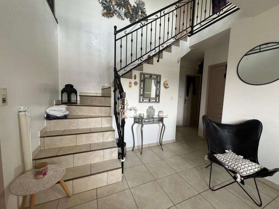 Maison à SAINT-ANDRE-LES-VERGERS