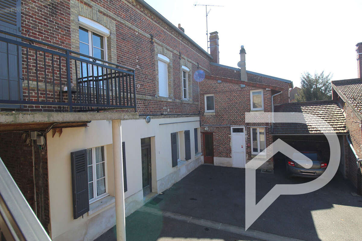 Appartement à LONGUEIL-SAINTE-MARIE