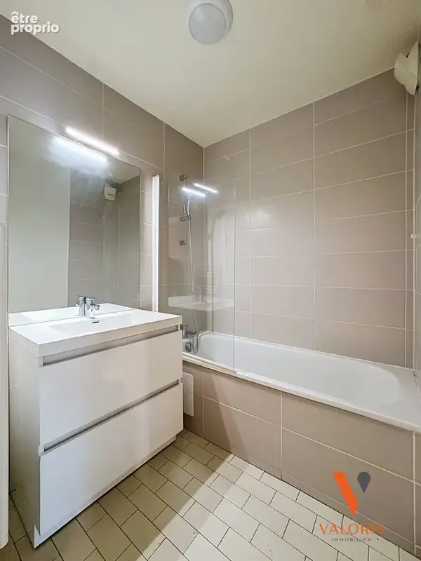 Appartement 3 pièces 69 m² à vendre à Grenoble (38100) - photo 5