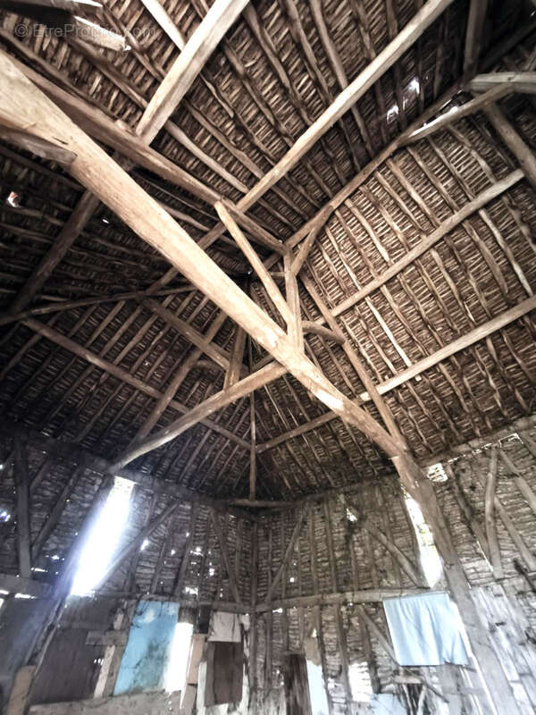 Maison à COURTERANGES