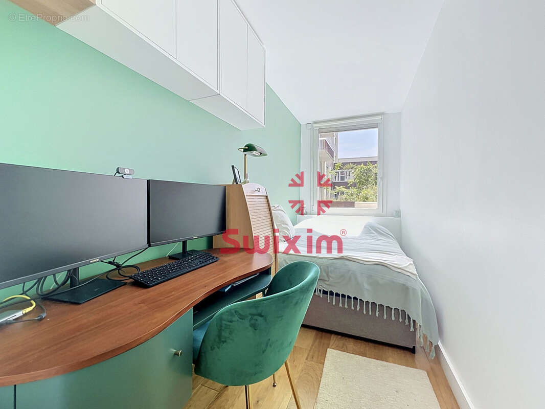 Appartement à PARIS-10E