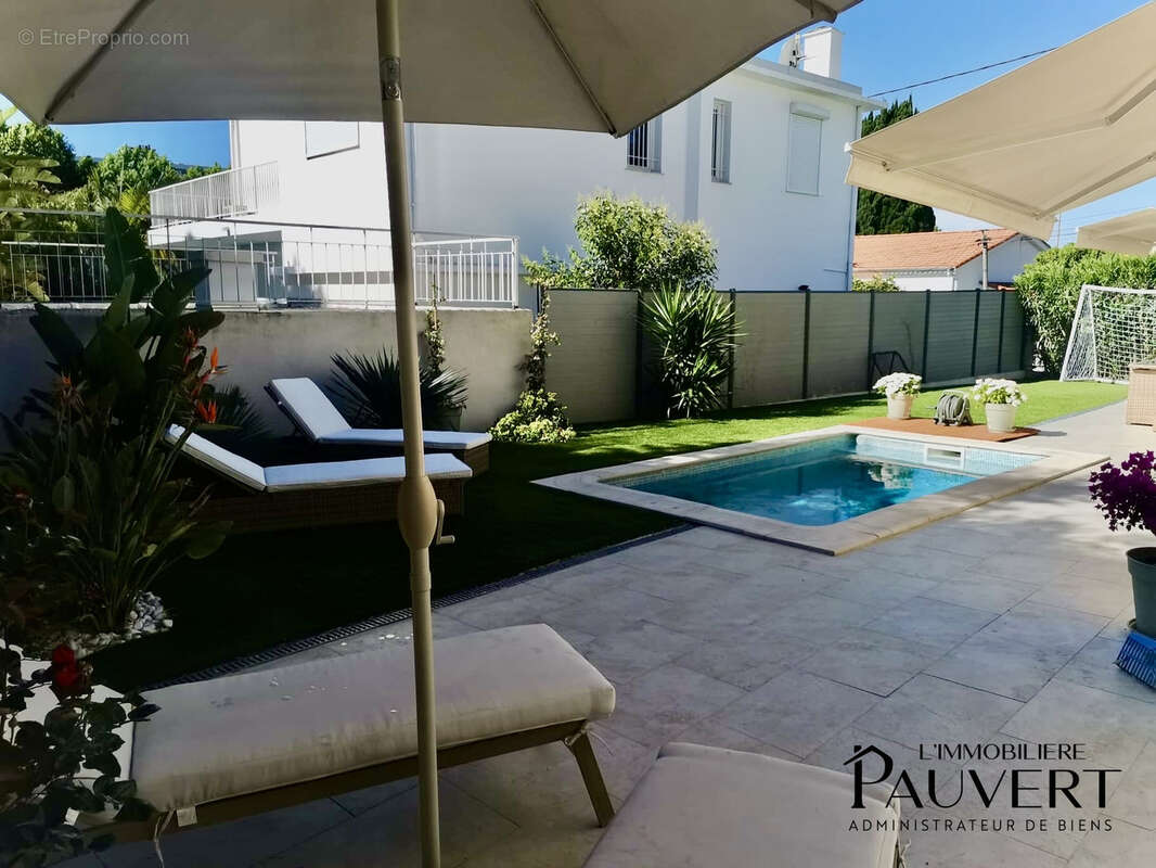 Villa de 185m2  dans un environnement privilégié à Cagnes-sur-Mer - photo 8
