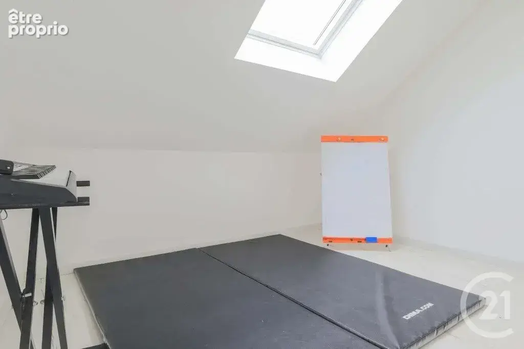Maison 6 pièces 233 m² à vendre à Rosieres-En-Santerre (80170) - photo 19