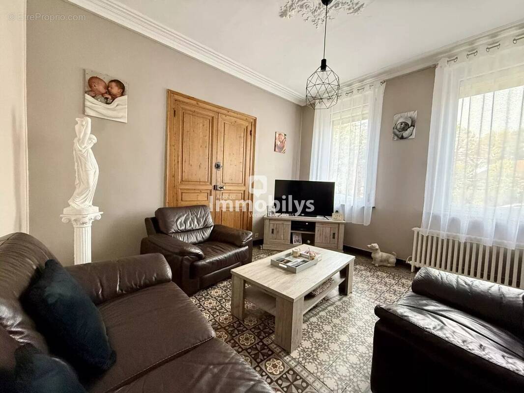 Maison à AUBERCHICOURT