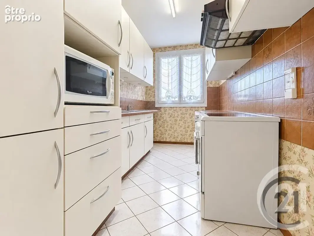Appartement 3 pièces 61 m² à vendre à Chalons-En-Champagne (51000) - photo 5