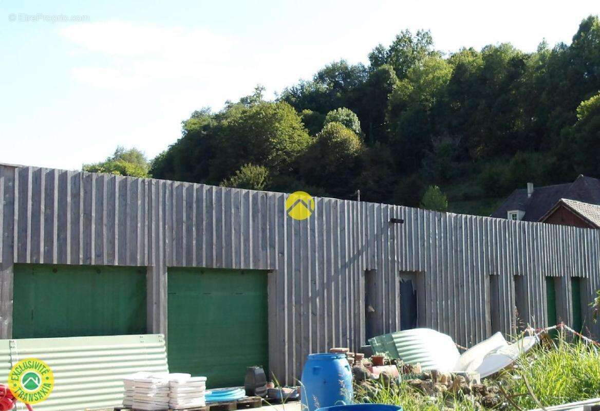 Maison à CENAC-ET-SAINT-JULIEN