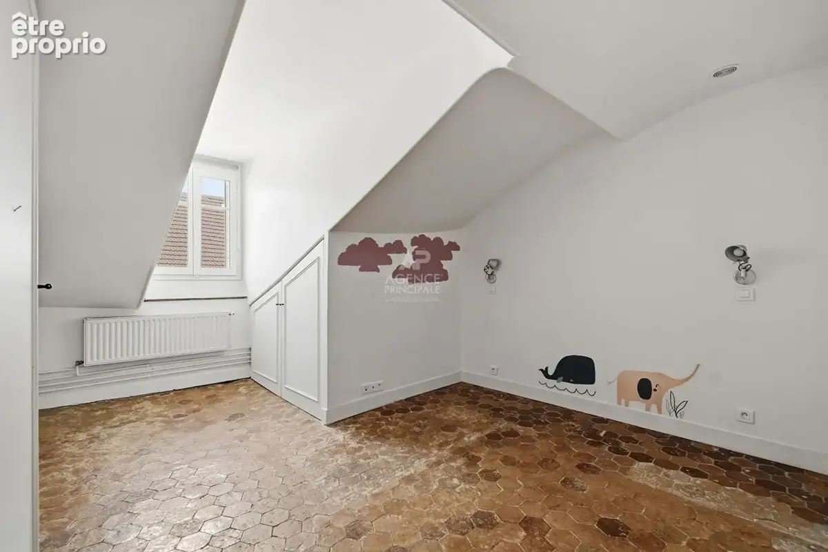 Appartement Saint Germain En Laye 4 pièces Secteur Noailles - photo 4