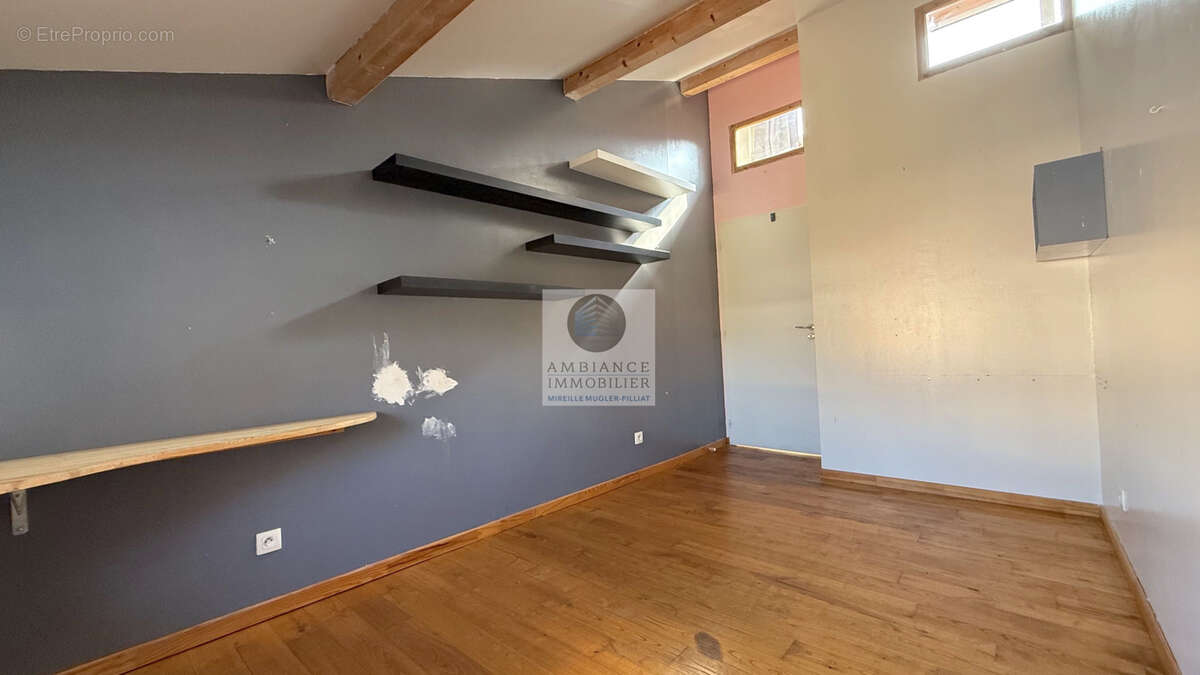 Maison à LIVRON-SUR-DROME