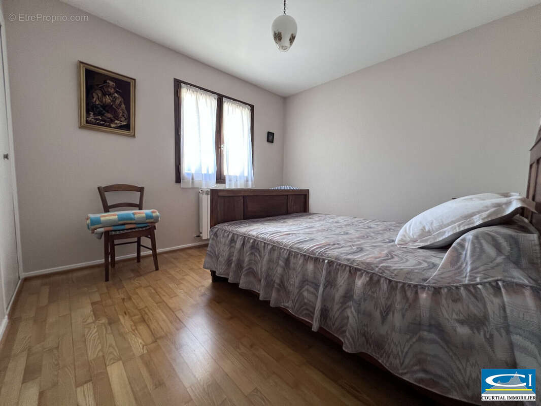 Maison à TOURNON-SUR-RHONE