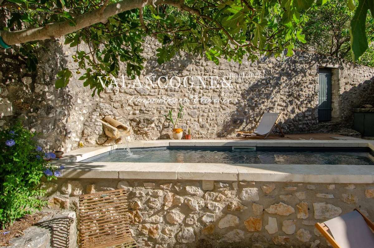 Charmante maison de village en pierre à Eygalières - photo 6