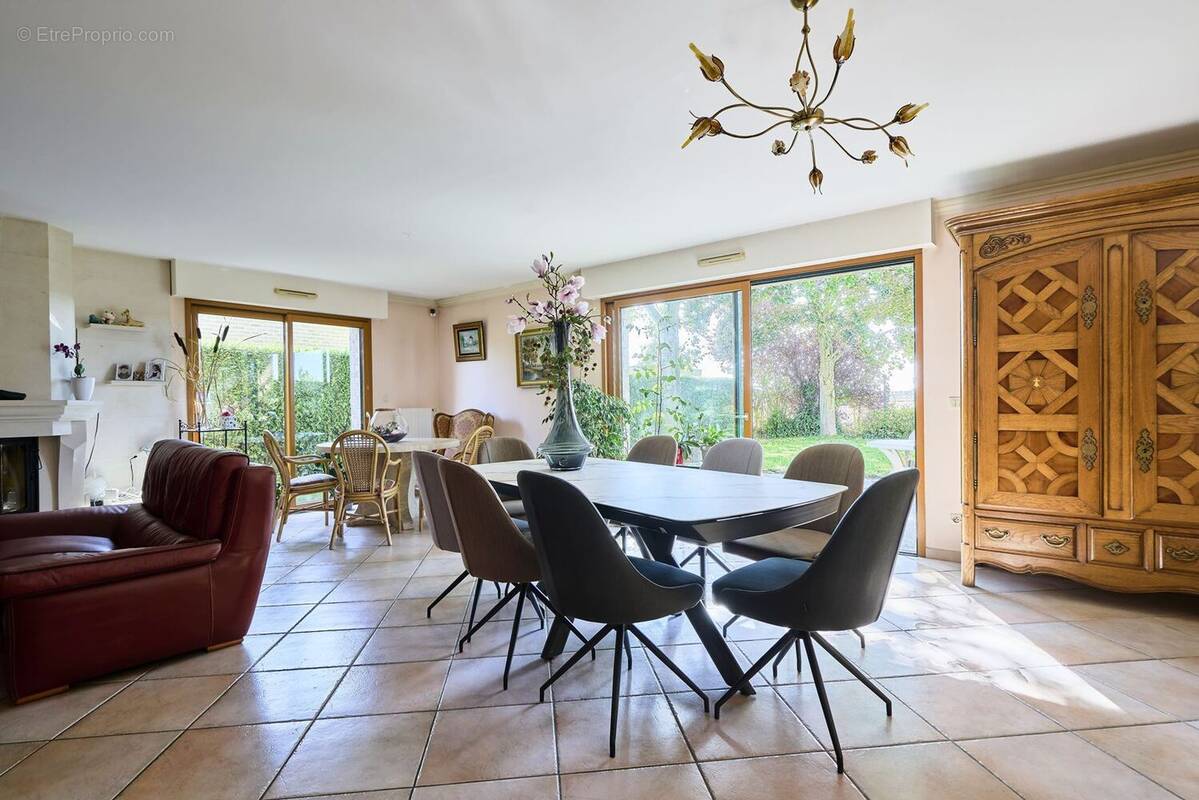 Maison à PERENCHIES