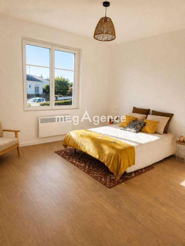 Appartement rénové avec véranda, sous-sol de 27m²et 100m² d' extérieur - photo 2