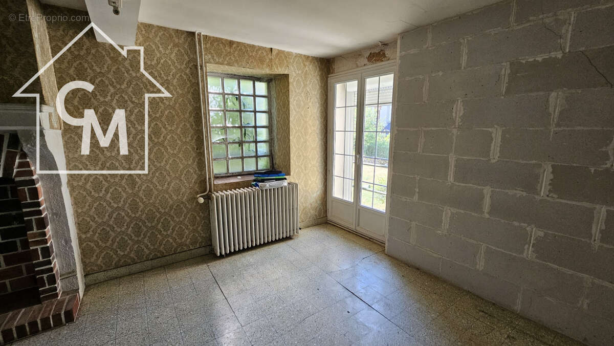 Maison à BESSY-SUR-CURE