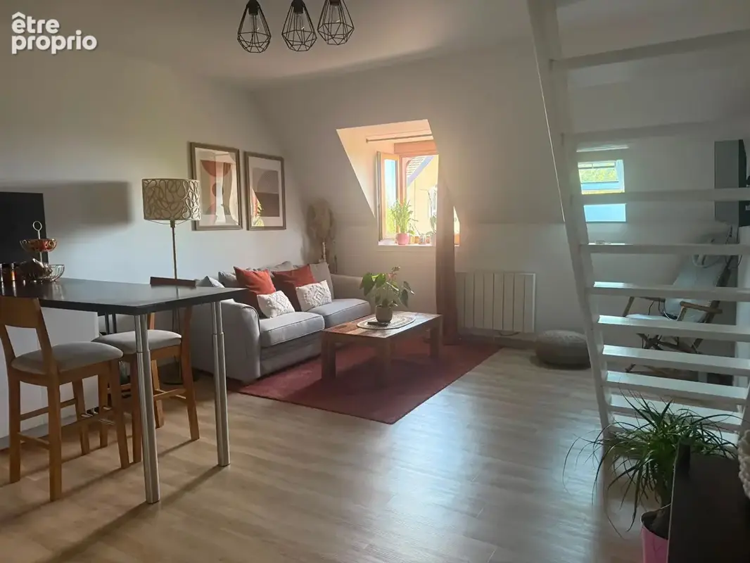 Photo Appartement à La Roche-Sur-Foron au prix de 184 000€