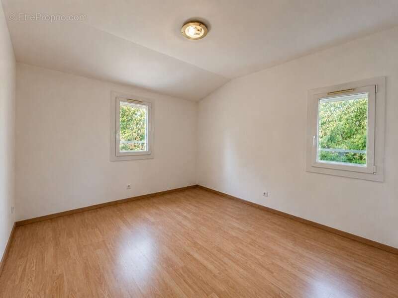 Maison de 5 pièces principales - photo 7