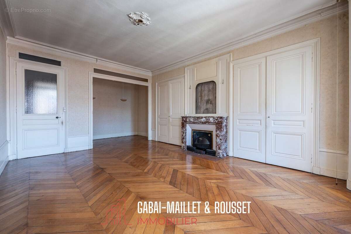 Appartement à LYON-6E