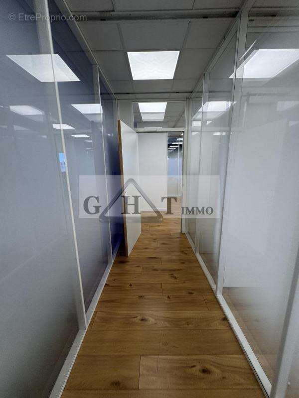 Commerce à MAISONS-ALFORT